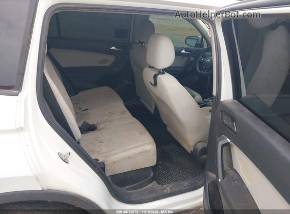 3VV0B7AX5JM021439 2018 VOLKSWAGEN TIGUAN White 