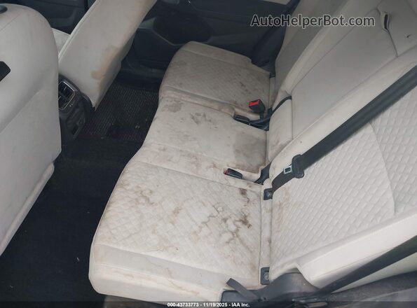 3VV0B7AX5JM021439 2018 VOLKSWAGEN TIGUAN White 