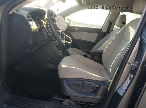 3VV0B7AX6MM015878 2021 VOLKSWAGEN TIGUAN Gray Vista interior delantera