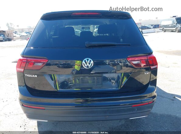 3VV1B7AX6JM079449 2018 VOLKSWAGEN TIGUAN Black 