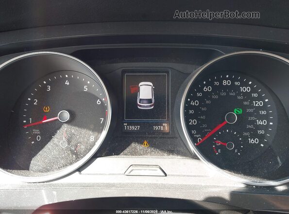 3VV2B7AX2LM069363 2020 VOLKSWAGEN TIGUAN White Հետևի նստատեղերի տեսք