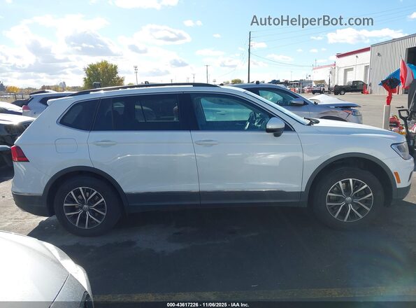 3VV2B7AX2LM069363 2020 VOLKSWAGEN TIGUAN White Սալոնի հետևի տեսք