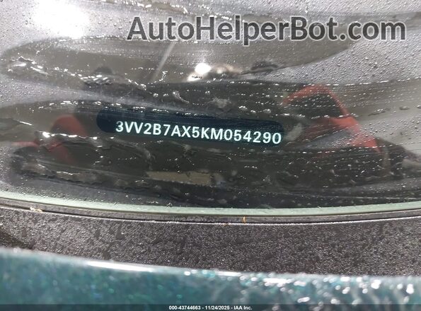 3VV2B7AX5KM054290 2019 VOLKSWAGEN TIGUAN Green Widok komory silnika