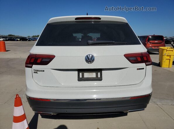 3VV2B7AX5LM007911 2020 VOLKSWAGEN TIGUAN White Հետևի տեսք