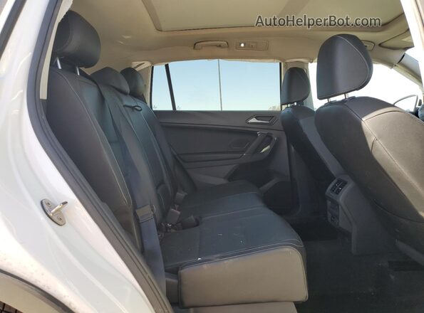 3VV2B7AX5LM007911 2020 VOLKSWAGEN TIGUAN White Սալոնի հետևի տեսք