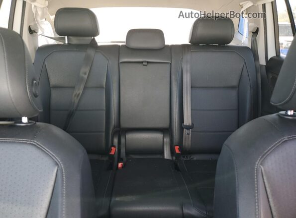 3VV2B7AX5LM007911 2020 VOLKSWAGEN TIGUAN White Հետևի նստատեղերի տեսք