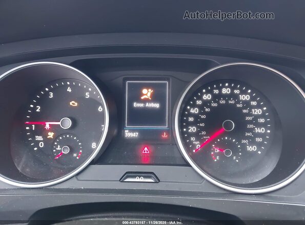 3VV2B7AX7MM083843 2021 VOLKSWAGEN TIGUAN Black Հետևի նստատեղերի տեսք