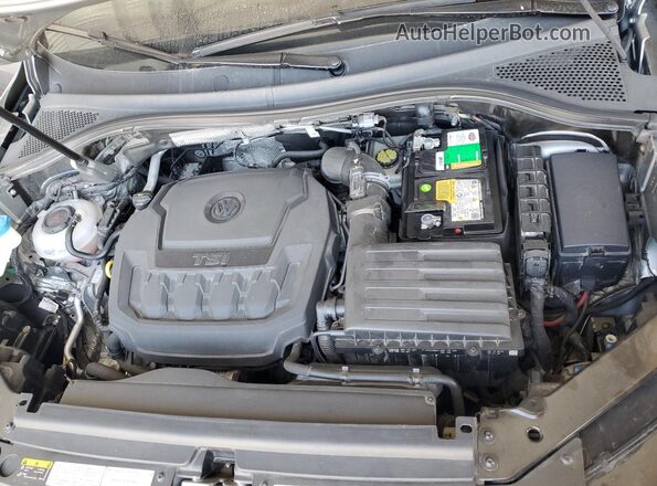 3VV2B7AX8LM080447 2020 VOLKSWAGEN TIGUAN Серебряный Вид подкапотного пространства