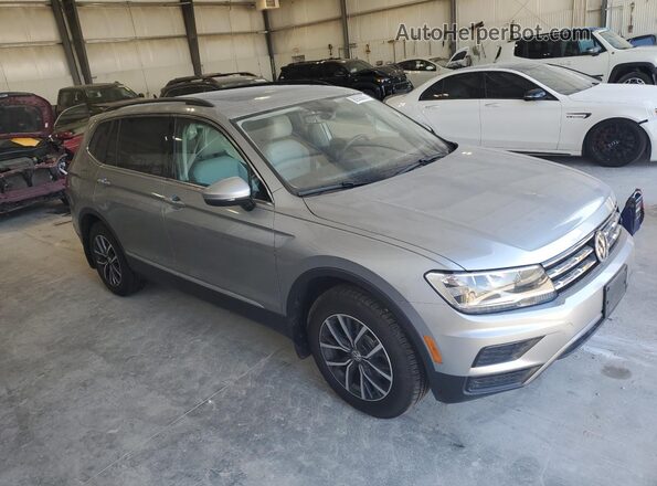 3VV2B7AX8LM080447 2020 VOLKSWAGEN TIGUAN Серебряный Передняя правая четверть