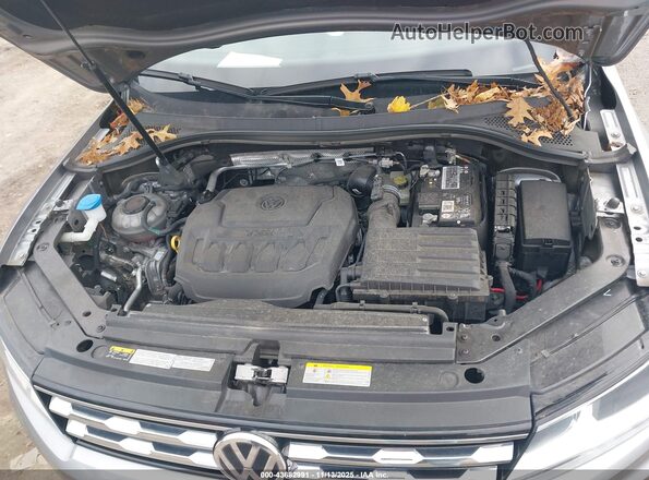 3VV2B7AX8MM131978 2021 VOLKSWAGEN TIGUAN Silver Հետևի տեսք