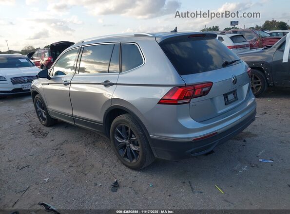 3VV2B7AX8RM033914 2024 VOLKSWAGEN TIGUAN Gray Rear left