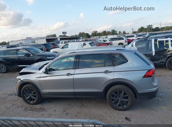 3VV2B7AX8RM033914 2024 VOLKSWAGEN TIGUAN Gray 360 interior view