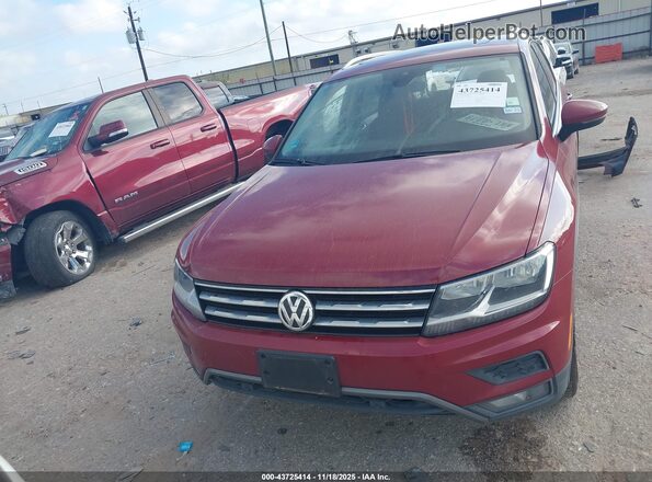 3VV3B7AX4LM064749 2020 VOLKSWAGEN TIGUAN Red Rear interior view