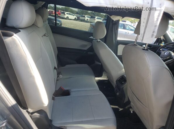 3VV3B7AX5LM147672 2020 VOLKSWAGEN TIGUAN Gray უკანა სალონის ხედი
