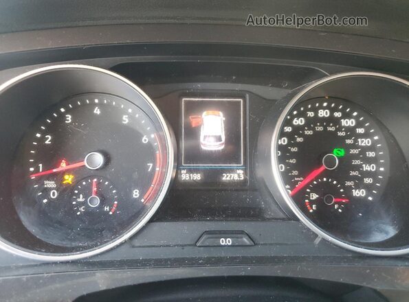 3VV3B7AX5LM147672 2020 VOLKSWAGEN TIGUAN Gray ხელსაწყოთა პანელის ხედი