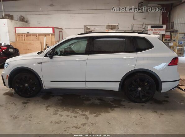 3VV3B7AX7MM030810 2021 VOLKSWAGEN TIGUAN White 
