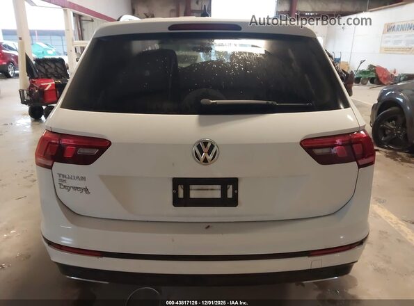 3VV3B7AX7MM030810 2021 VOLKSWAGEN TIGUAN White 