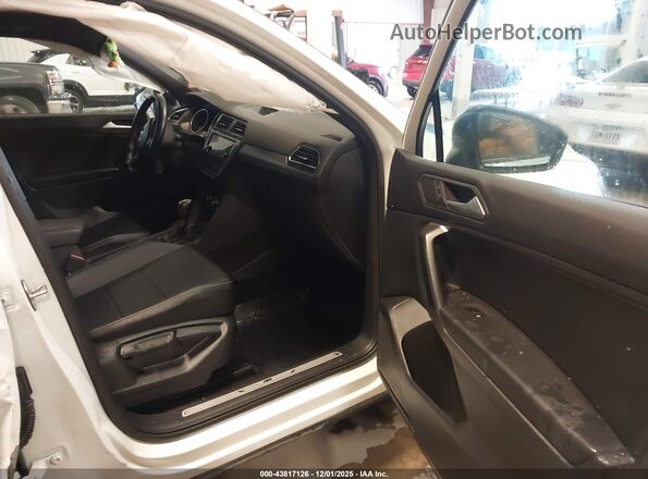3VV3B7AX7MM030810 2021 VOLKSWAGEN TIGUAN White 