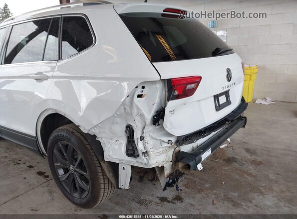 3VV3B7AX8RM042956 2024 VOLKSWAGEN TIGUAN Белый Вид спереди
