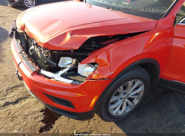 3VV3B7AX9JM090678 2018 VOLKSWAGEN TIGUAN Orange 