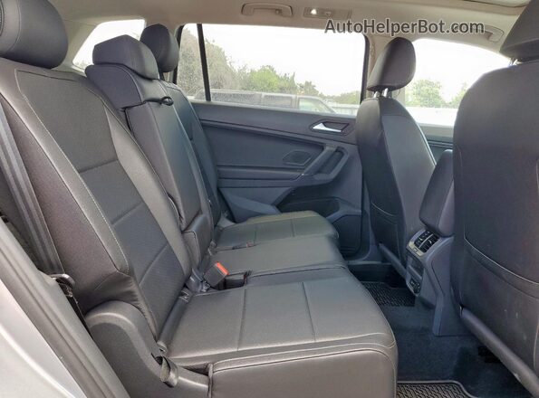 3VV3B7AX9LM157296 2020 VOLKSWAGEN TIGUAN Silver Vista de los asientos traseros