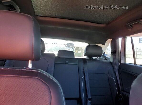 3VV4B7AX2NM139150 2022 VOLKSWAGEN TIGUAN Серый Вид задних сидений