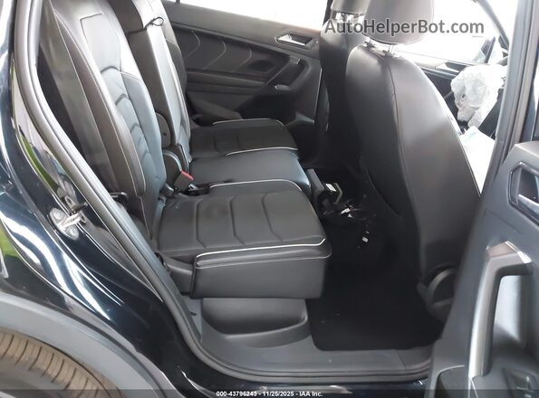 3VV4B7AX5NM108698 2022 VOLKSWAGEN TIGUAN Черный Вид наклейки с VIN-кодом
