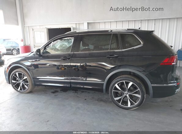 3VV4B7AX5NM108698 2022 VOLKSWAGEN TIGUAN Черный Панорамный вид салона 360°