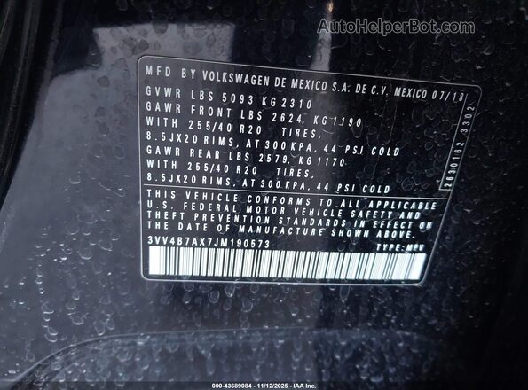 3VV4B7AX7JM190573 2018 VOLKSWAGEN TIGUAN Черный 