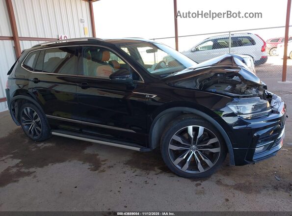 3VV4B7AX7JM190573 2018 VOLKSWAGEN TIGUAN Черный 