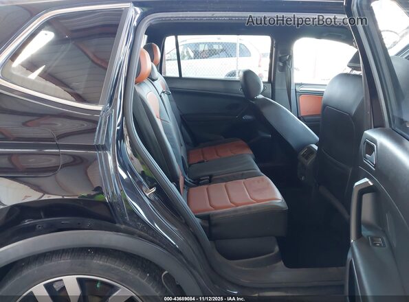 3VV4B7AX7JM190573 2018 VOLKSWAGEN TIGUAN Черный 
