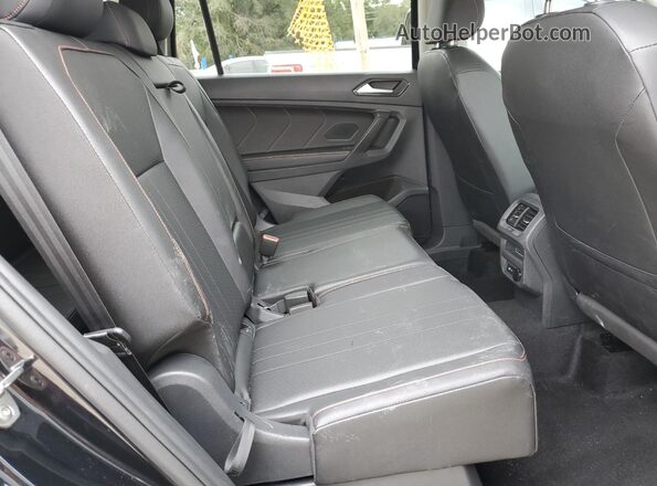 3VV6B7AX6RM230940 2024 VOLKSWAGEN TIGUAN Черный Вид задней части салона