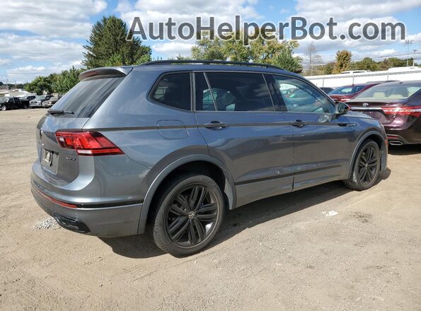 3VV8B7AX1NM158211 2022 VOLKSWAGEN TIGUAN Gray Tył prawy