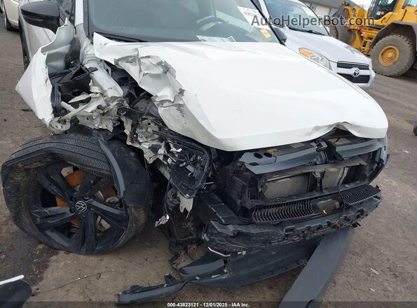 3VV8B7AX2RM133002 2024 VOLKSWAGEN TIGUAN White Front view