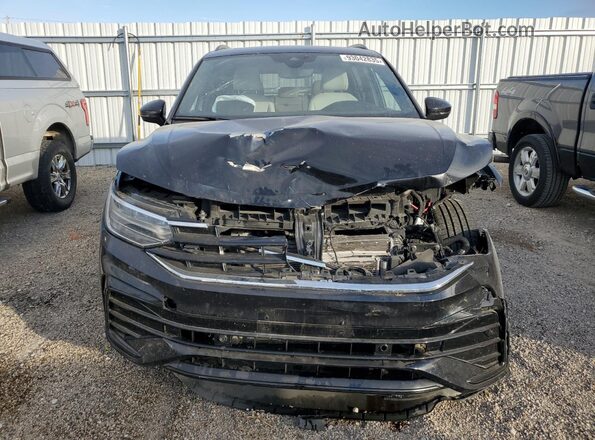 3VV8B7AX4NM011655 2022 VOLKSWAGEN TIGUAN Черный Вид спереди