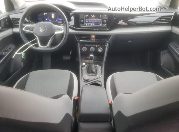 3VV8X7B2XRM041852 2024 VOLKSWAGEN TAOS Серый Вид панели приборов