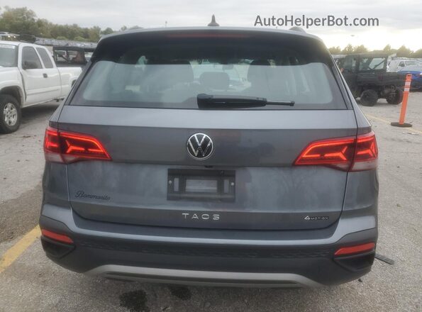3VV8X7B2XRM041852 2024 VOLKSWAGEN TAOS Серый Вид сзади