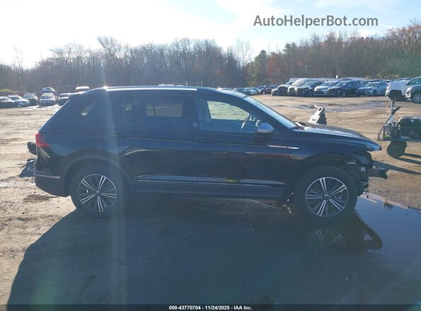 3VVAB7AX1RM226868 2024 VOLKSWAGEN TIGUAN Black 360 interior view