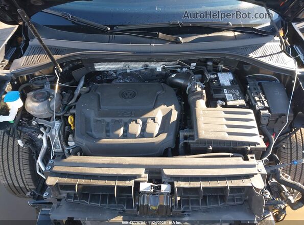 3VVAB7AX1RM226868 2024 VOLKSWAGEN TIGUAN Black Rear view