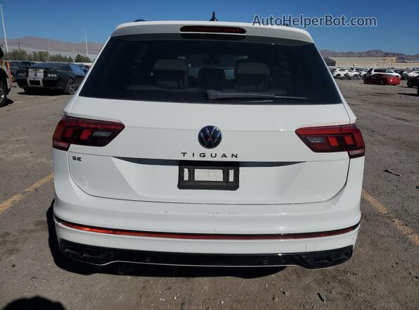 3VVCB7AX3NM009342 2022 VOLKSWAGEN TIGUAN White Widok z tyłu