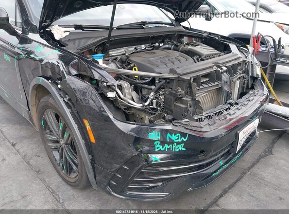 3VVCB7AX6NM127675 2022 VOLKSWAGEN TIGUAN Черный Вид спереди