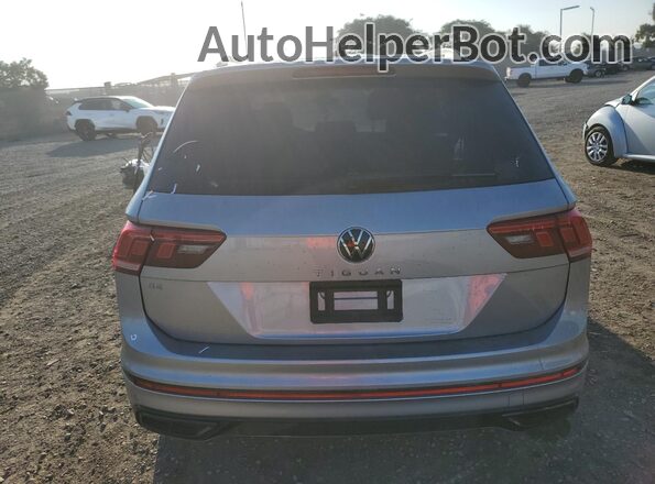 3VVCB7AX7PM142060 2023 VOLKSWAGEN TIGUAN Silver Հետևի տեսք