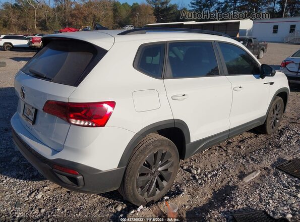3VVCX7B28NM066141 2022 VOLKSWAGEN TAOS Белый Задняя правая четверть