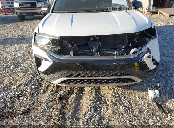 3VVCX7B28NM066141 2022 VOLKSWAGEN TAOS Белый Вид спереди