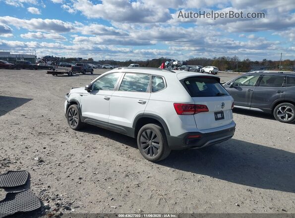 3VVDX7B26NM050511 2022 VOLKSWAGEN TAOS White Trasero izquierdo
