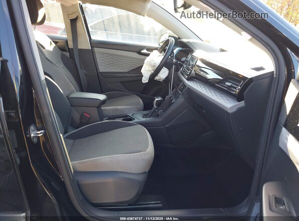 3VVDX7B2XNM049149 2022 VOLKSWAGEN TAOS Черный Вид салона спереди