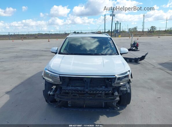 3VVEX7B26PM303740 2023 VOLKSWAGEN TAOS White Vista del cuadro de instrumentos