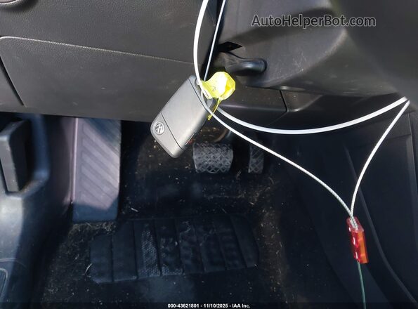 3VVEX7B28PM331877 2023 VOLKSWAGEN TAOS Black Հետևի տեսք