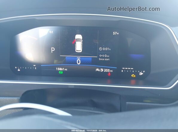 3VVFB7AX6RM151428 2024 VOLKSWAGEN TIGUAN Серебряный Вид задних сидений