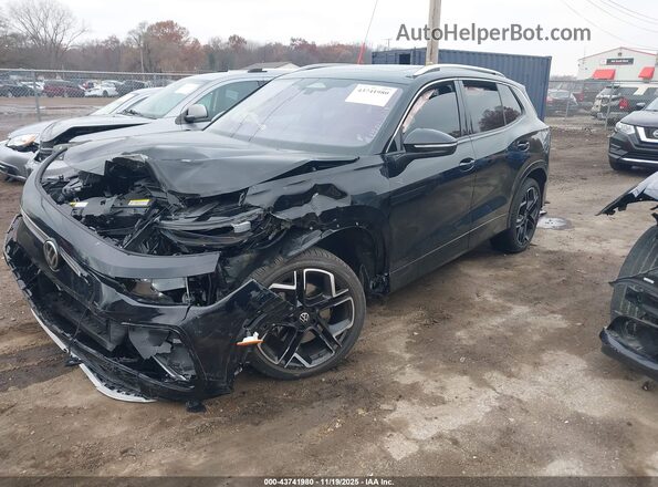 3VVLR7RM6SM033877 2025 VOLKSWAGEN TIGUAN Black Առջևի ձախ երեք քառորդ տեսարան